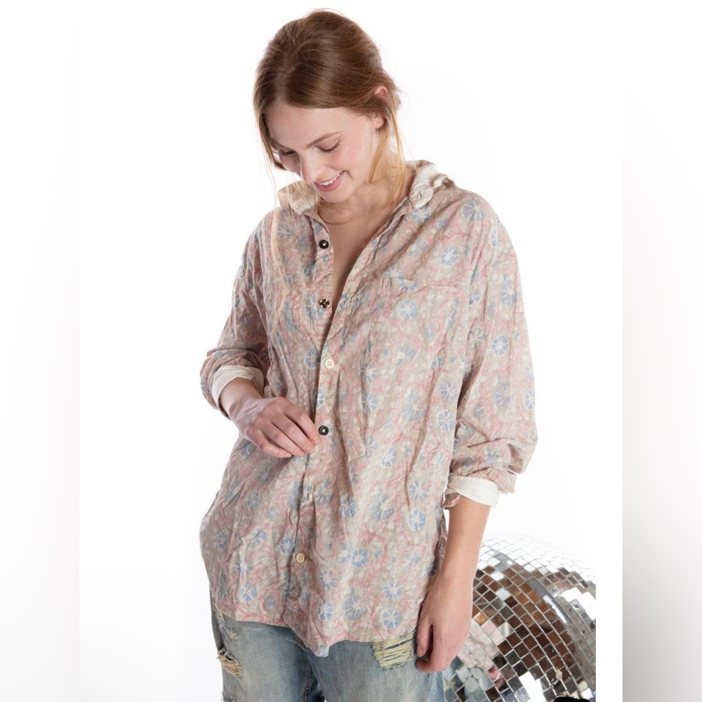 Magnolia Pearl Boyfriend Shirt